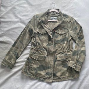 Levi's Camo Demin Jacket--M